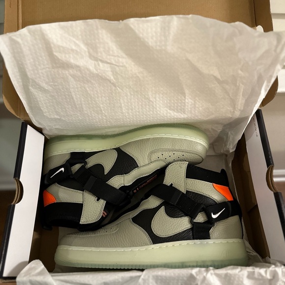 nike air force 1 utility mid spruce fog